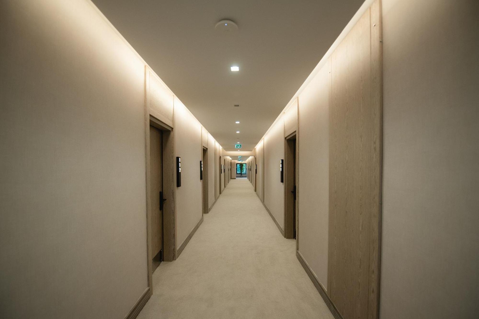 酒店 Belinda Adults Only 4*